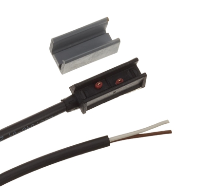 Vỏ chụp đầu nối EDGAR-151 PRS của bộ dây điện ô tô, có ngàm khóa và tai giữ